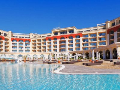 Лайтхаус Голф & Спа Ризорт