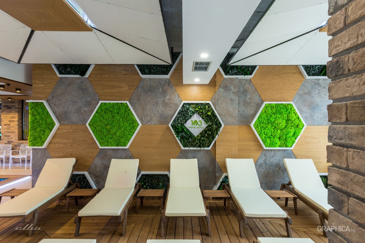 Хотел 103 градуса