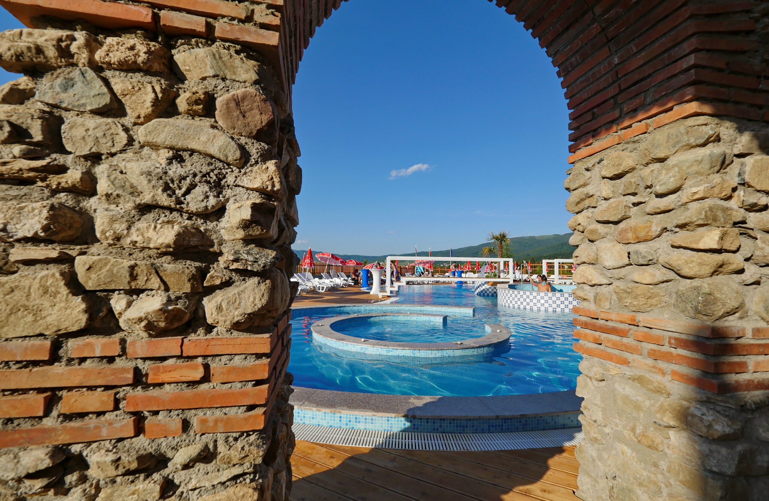 Хотел 5 елемента