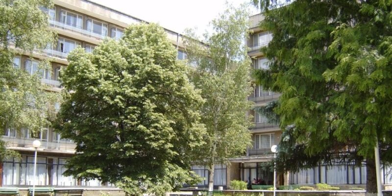 Рехабилитационна болница Момин проход